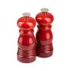 Le Creuset Peper- En Zoutmolen 11 Cm Kunststof Kersrood 2-delig -Winkel voor professionele keukenbenodigdheden 96002500060000 le creuset.1547720689