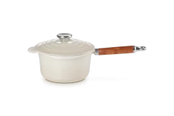 Le Creuset Sauspan Met Deksel En Houten Steel ø 18 Cm Gietijzer Meringue