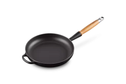 Le Creuset Koekenpan Rond Met Open Greep ø 24 Cm Gietijzer Zwart -Winkel voor professionele keukenbenodigdheden lc 20210721 hl ps fs 20258240000422 002 1