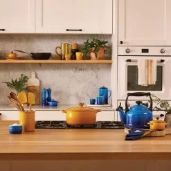 Le Creuset Pollepelpot 15 Cm Aardewerk Nectar 11 Le Creuset Pollepelpot 15 Cm Aardewerk Nectar -Winkel voor professionele keukenbenodigdheden le creuset pollepelpot 15 cm aardewerk nectar 1