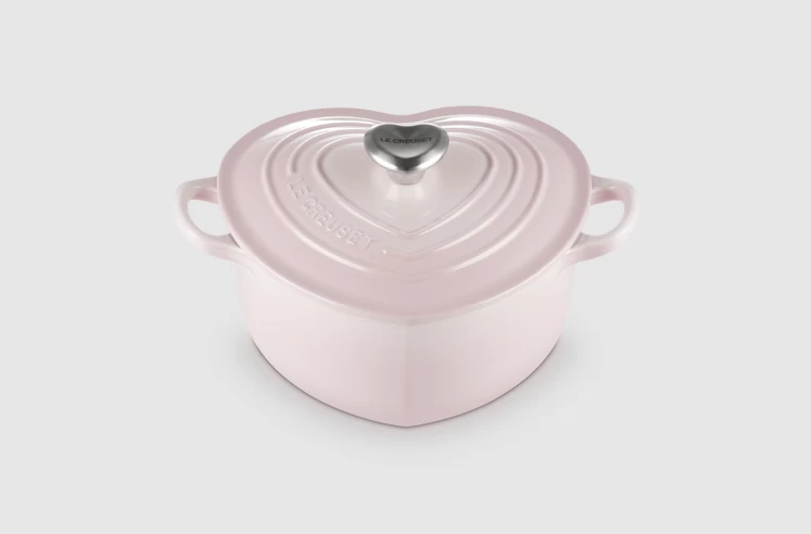 Le Creuset Braadpan Hartvormig Met Rvs Knop 2 Liter Gietijzer Shell Pink 3 Le Creuset Braadpan Hartvormig Met Rvs Knop 2 Liter Gietijzer Shell Pink